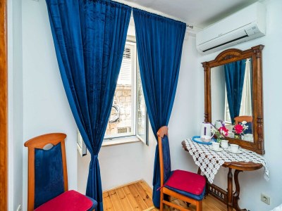 Apartment Rooms Fausta Old Town - Superior Double Room - Features photo 10