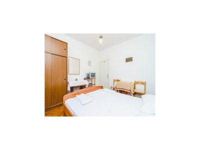 Apartment Guest House Mara - Double Room 2 - Features photo 4