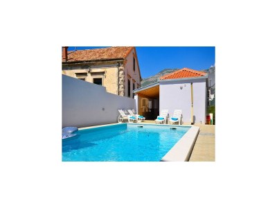 Holiday house Holiday Home Belmondo- Three Bedroom Home with Terrace and Private Pool (A6) - Outdoor photo 23