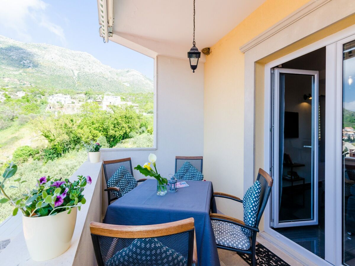 Apartment Apartments Villa Bell Memories- Two Bedroom Apartment with Balcony and Sea View (A3) - Outdoor photo 2
