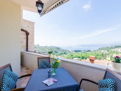 Apartment Apartments Villa Bell Memories- Two Bedroom Apartment with Balcony and Sea View (A3) - Outdoor photo 4