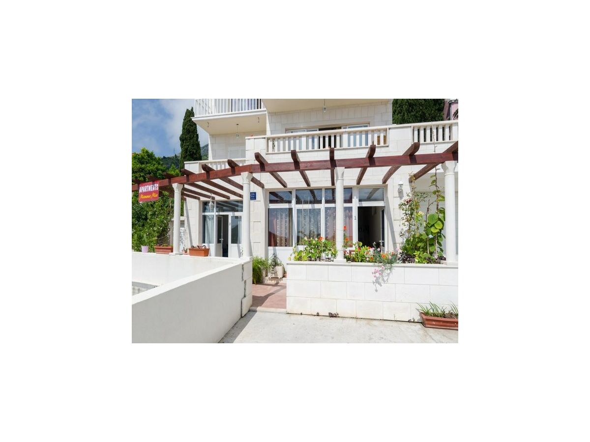 Apartment Apartments Mamma Mia - Comfort One Bedroom Apartment with Terrace - Outdoor photo 3