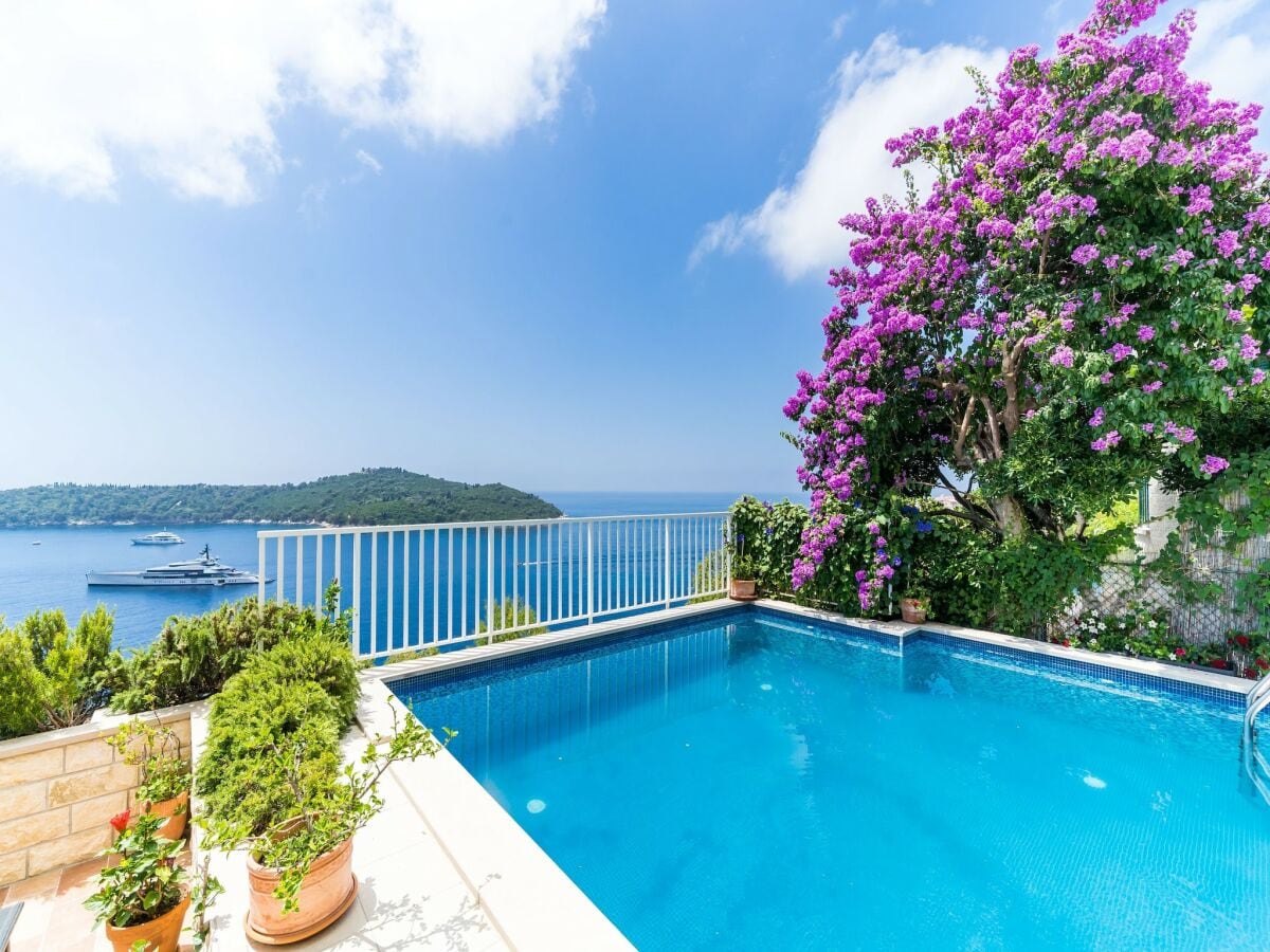 Villa Villa Adrian - Six Bedroom Villa with Swimming pool and Sea View