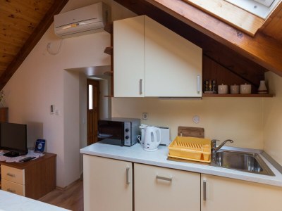 Holiday house Country House Bakicevo - Two Bedroom Apartment with Terrace - Features photo 7