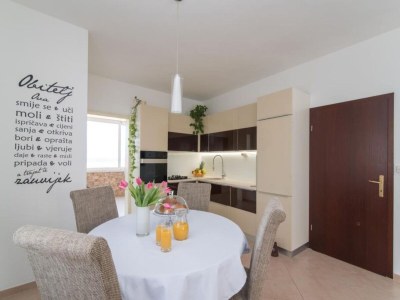 Apartment Apartment Marcela - Deluxe Two Bedroom Apartment with Terrace and Sea View - Features photo 9