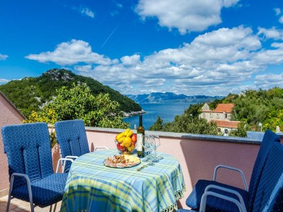 Apartment Apartment Bay Of Dreams - Two-Bedroom Apartment with Terrace and Sea View in Potomje - Apartment
