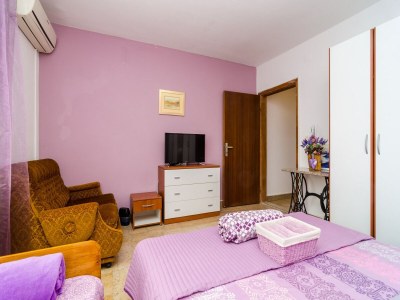 Apartment Apartment Bay Of Dreams - Two-Bedroom Apartment with Terrace and Sea View - Features photo 7