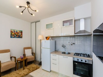 Apartment Apartments Knego - One Bedroom Apartment with Balcony and Sea View - Features photo 14