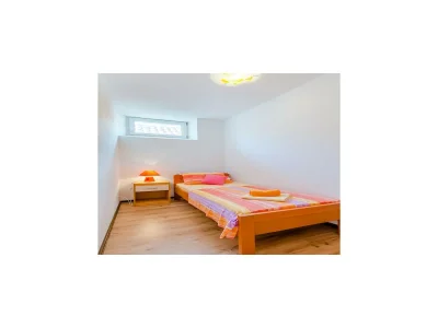 Apartment Apartment Magdalena - Three Bedroom Apartment - Features photo 22