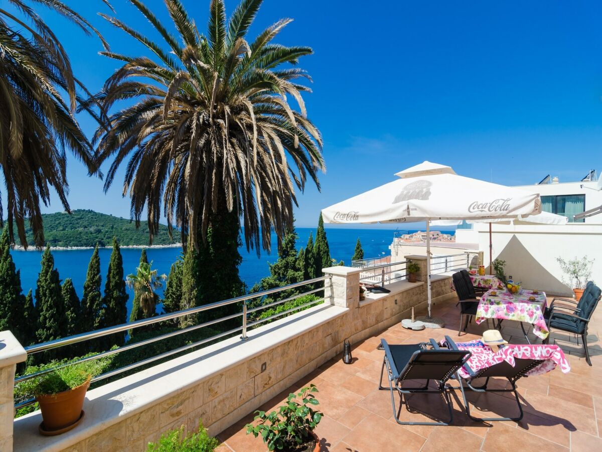 Apartment Apartments Davor - Two Bedroom Apartment with Sea View and Terrace