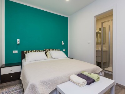Apartment Apartment H&D - Two Bedroom Apartment with Balcony and Sea View - Features photo 18