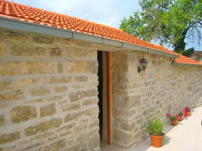 Apartment Stone House Harmony - One Bedroom Apartment with Patio and Garden View ( 1 ) - Outdoor photo 2