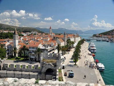 Apartment Apartments Villa Kameja - One Bedroom Apartment with Balcony and Sea View (Plavi) - Environment photo 8