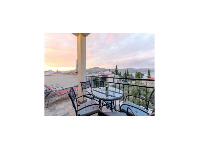 Apartment Apartments Villa Kameja - Two Bedroom Apartment with Terrace and Sea View (Crni) - Outdoor photo 17