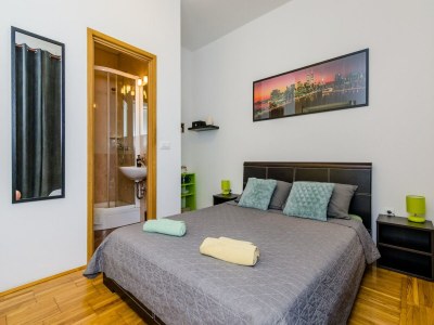 Apartment The Point Room - Double Room with City View in Dubrovnik - Apartment