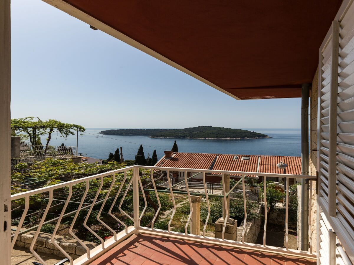 Apartment Beautiful Nest Rooms - Double Room with Balcony and Sea View (Br. 1) - Outdoor photo 3