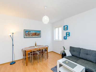 Apartment Apartment Antej - One Bedroom Apartment with Terrace and City View - Features photo 28