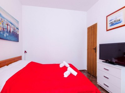 Apartment Miracle Apartments - Studio Apartment with Terrace and City View - Features photo 8