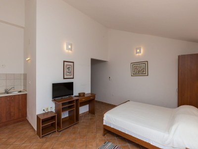 Apartment Villa Dubravka - Premium Studio Apartment with Balcony and Sea View (Apartman 2) - Features photo 14