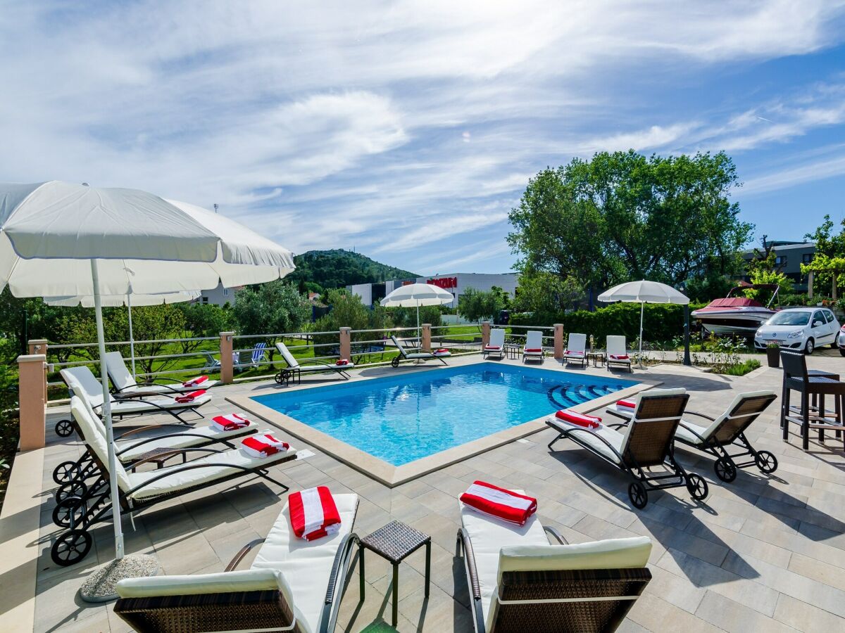 Apartment Apartments Mali Paradiso - One Bedroom Apartment with Terrace and Pool View(A3)