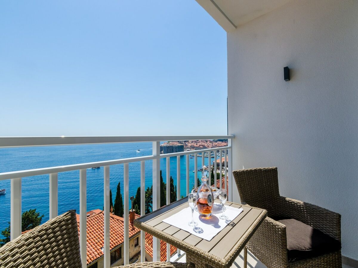 Apartment Apartments Lazarin - One Bedroom Apartment with Balcony and Sea View (2 Mali )