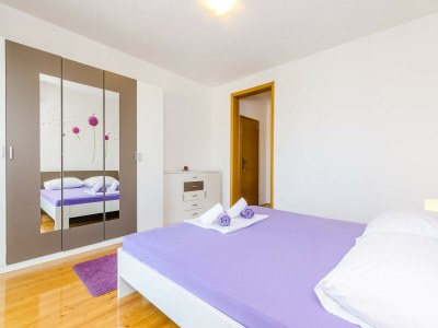 Apartment Apartment &  Rooms Maždin - One Bedroom Apartment with Balcony and Sea View - Features photo 31