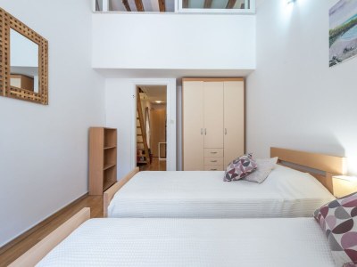Apartment Apartment Old Writer - Two Bedroom Apartment with City View - Features photo 13