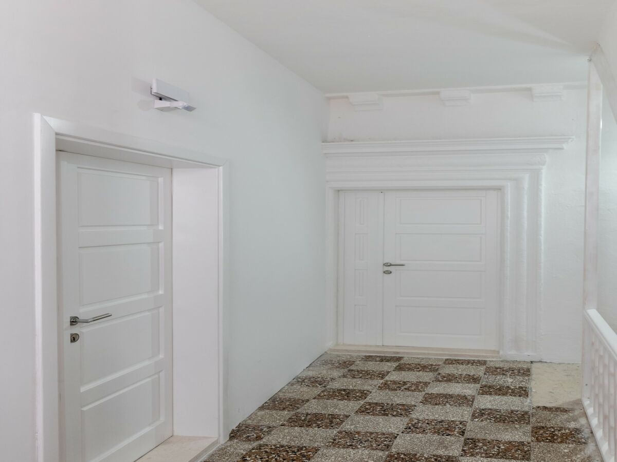 Apartment Apartments Urbis - Superior Studio Apartment with City View (Desni) - Outdoor photo 2