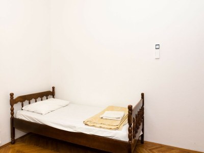 Apartment Villa Peragić - Triple Room 2 - Features photo 6