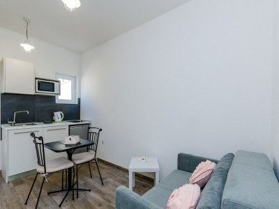 Apartment Apartments Life - Two Bedroom Apartment with Balcony and Sea View - Features photo 7