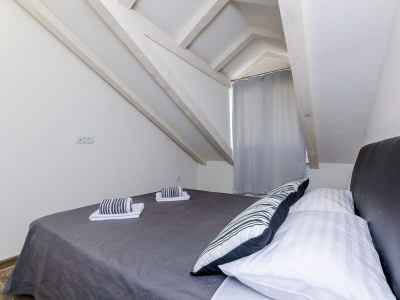 Apartment Apartments Life - Two Bedroom Apartment with Balcony and Sea View - Features photo 15