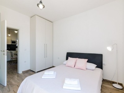 Apartment Apartments Life - Two Bedroom Apartment with Balcony and Sea View - Features photo 31