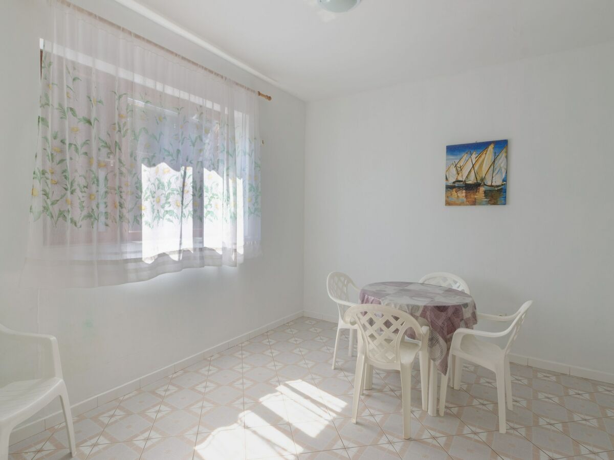 Apartment Apartment Olivera direkt am Meer mit Terrasse