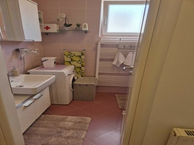 Apartment Apartment Josip - One Bedroom apartment - Features photo 8
