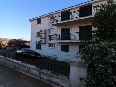 Apartment Apartments Trstenica-Standard One Bedroom Apartment with Balcony  ( D ) - Outdoor photo 5