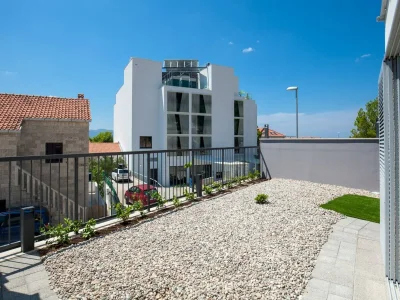 Apartment Apartments Dva Galeba - One Bedroom Apartment with Garden Terrace (202) in Brač - Apartment
