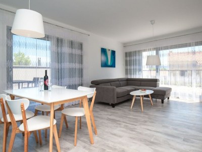 Apartment Apartments Dva Galeba - One Bedroom Apartment with Garden Terrace (202) - Features photo 12