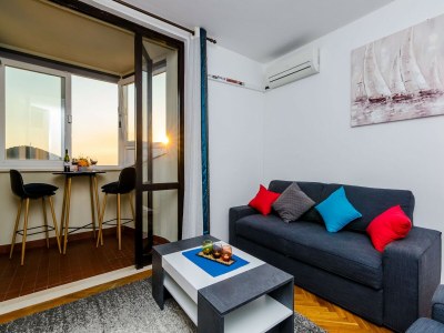 Apartment 1 bedroom apartment with balcony - Features photo 13