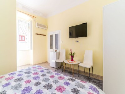 Apartment Rooms Katja & Lara - Double Room (Lara) - Features photo 12