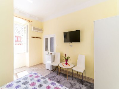 Apartment Rooms Katja & Lara - Double Room (Lara) - Features photo 15