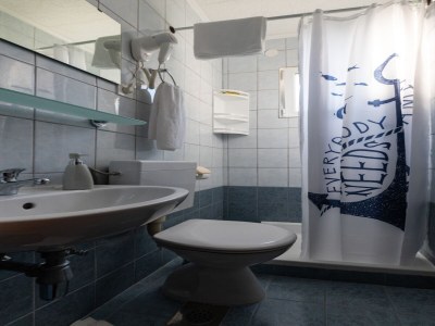 Apartment Apartments Belenum - One-Bedroom Apartment with Balcony and Sea View (no.3) - Features photo 14