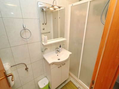 Apartment Apartments K &  N -One Bedroom Apartment - Features photo 7