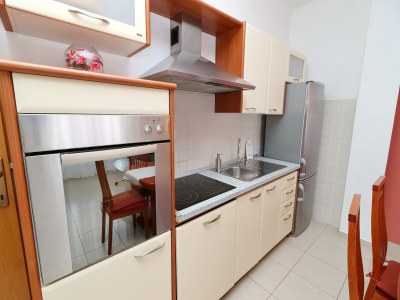 Apartment Apartments K &  N -One Bedroom Apartment - Features photo 8