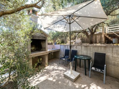 Holiday house Olive's Garden House - Three Bedroom Holiday Home with Terrace and Sea View - Outdoor photo 25