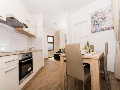 Apartment Villa LA-Comfort One Bedroom Apartment with Sea View Terrace 3 - Features photo 7