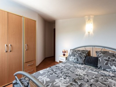Apartment Apartments Karen - Standard One Bedroom Apartment with Balcony (A3) - Features photo 11