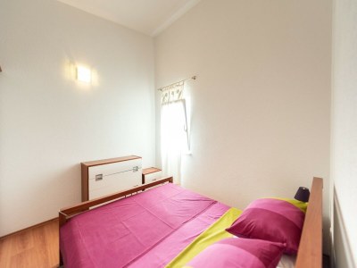 Apartment Apartments Karen - Comfort Two Bedroom Apartment with Balcony (A4) - Features photo 13