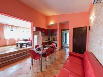Apartment Apartments Karen - Comfort Two Bedroom Apartment with Balcony (A4) - Features photo 14