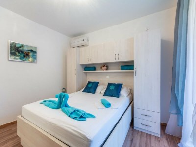 Apartment Apartments Palma -Studio with Balcony  and Sea View( Mali ) - Features photo 16