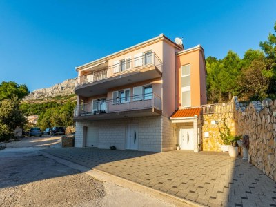 Apartment Apartments Palma - Two Bedroom Apartment with Balcony and Sea View  ( Veliki ) - Outdoor photo 2